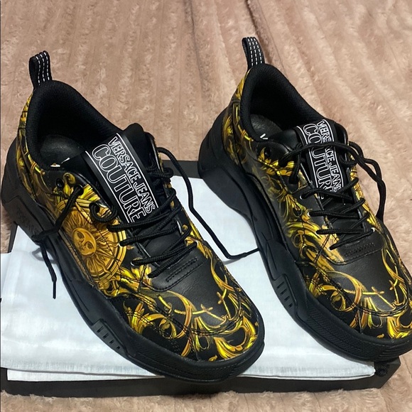 Versace Jeans Collection Black and Gold Sneakers with Chunky Sole Men’s Size 9 - Picture 2 of 9